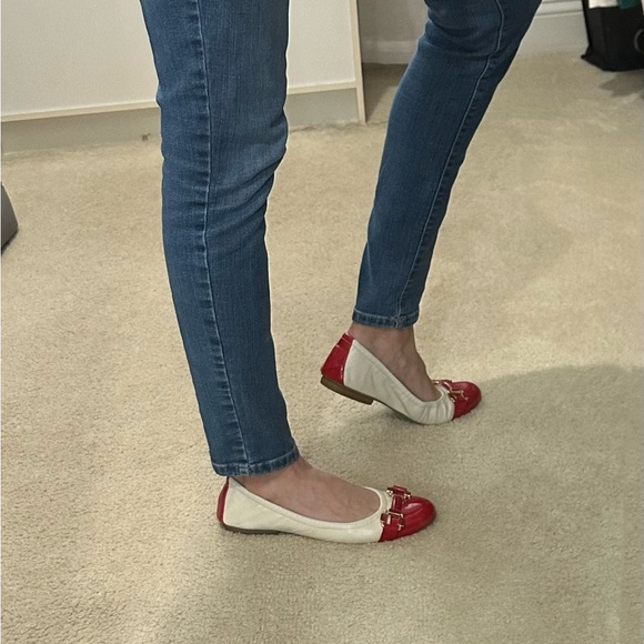 Tahari Gloria Leather Ballet flats. Cream and red size 6.5 - Picture 6 of 8